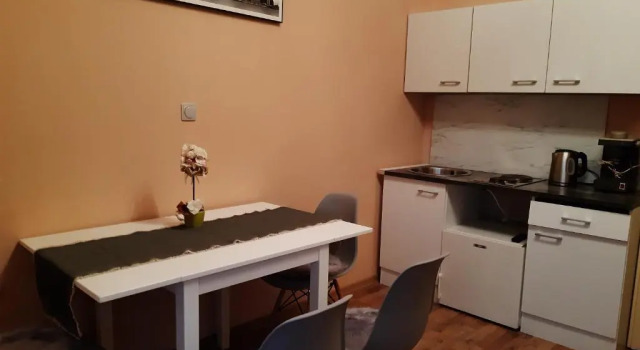 Коттедж c 1 комнатой Herkules apartman