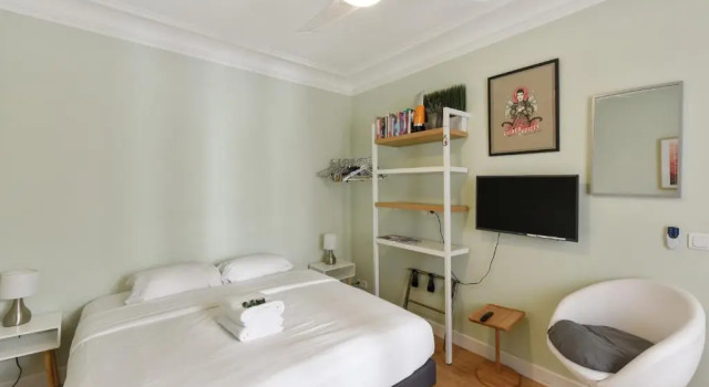 Welkeys - Crozatier Apartment, Забронировать Апартаменты/квартира Апартаменты Парижа, рядом с Cinémathèque Française, Апартаменты/квартира