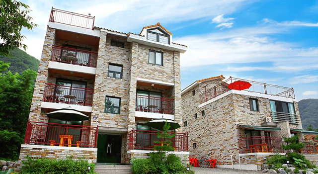 Gapyeong Azeroth Pension, Prenota Hotel Hotel a Gyeonggi-do con parcheggio, Parcheggio