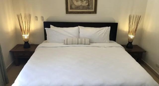 Terrific 2BR 1st Floor Unit is Sure to Please, Забронировать Дом для отпуска Виллы Хако, рядом с Пляж Хако, Вилла