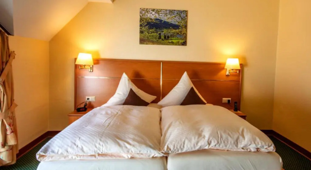 Hotel Burgfrieden, Rezervasyon Otel Beilstein German Mosel