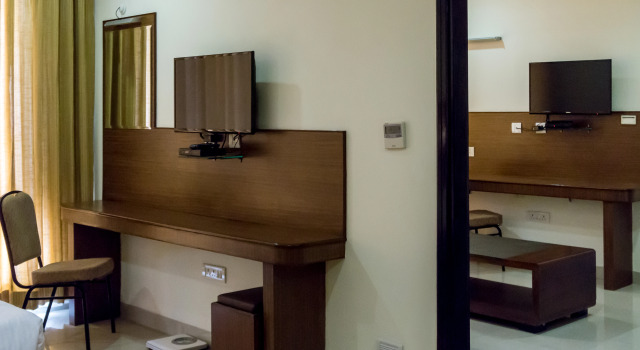 Люкс Hotel Saptagiri