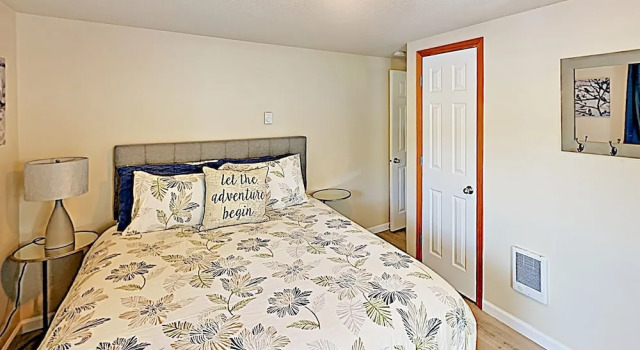 New Listing! Spacious Riverfront Gem W/ Firepit 3 Bedroom Home, Prenota Casa vacanze Pacific City 
