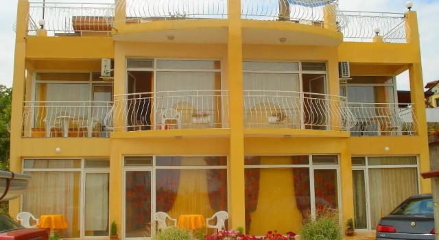 Family Hotel Liana