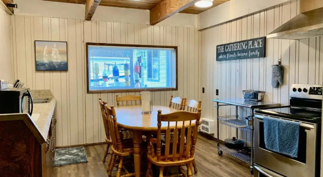 Семейный номер Standard с 5 комнатами Breakers Boutique Inn