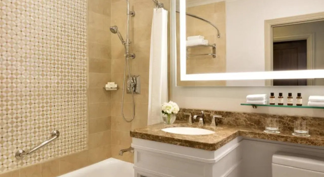 Четырёхместный номер Deluxe Fairmont Hotel Vancouver