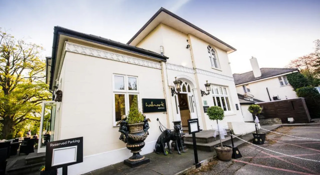 Wrexham Llyndir Hall Hotel, Book Hotel Wrexham Clwyd