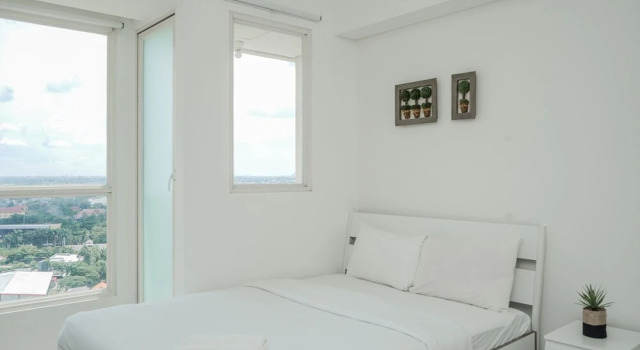 Great Studio at Silk Town Apartment Tower Alexandria, Book Apartment Hotels in South Tangerang with a Pool, Swimming Pool