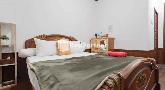 Люкс Langkar Guest House Syariah Mitra RedDoorz