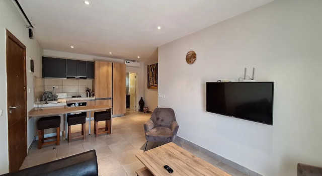 Апартаменты Standard с балконом и с видом на город Forest View Apartments