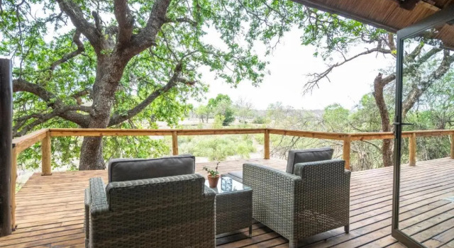 Номер Luxury Elephant Plains Game Lodge