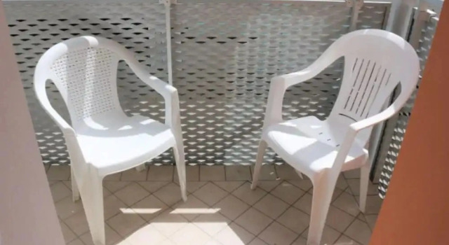Апартаменты Sunny Apartment Near the Beach