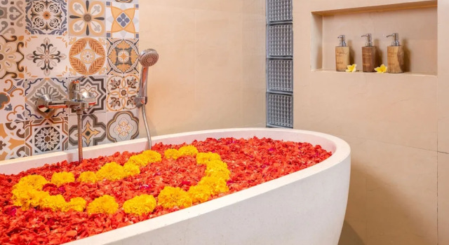 Номер Executive Kahayana Suites Ubud