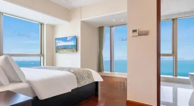 Люкс Deluxe с 2 комнатами с красивым видом из окна Dalian Xinhaian Scenic Hotel (Venice Water City)