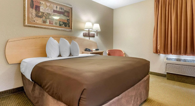 Двухместный номер Standard Birch Hill Suites - South Bend