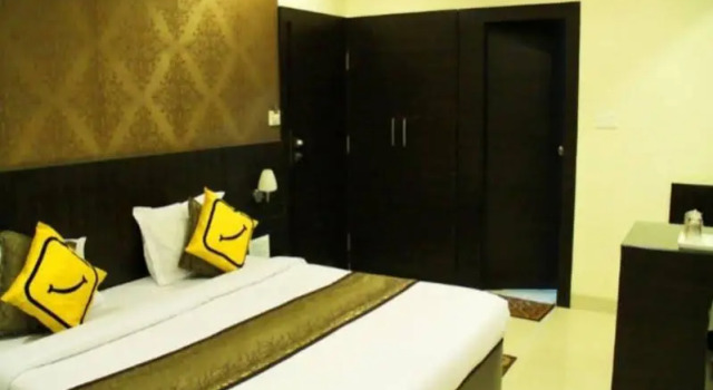 Vista Rooms At Station Road-Bhopal, Забронировать Отель Отели штата Махараштры 3 звезды, 3*