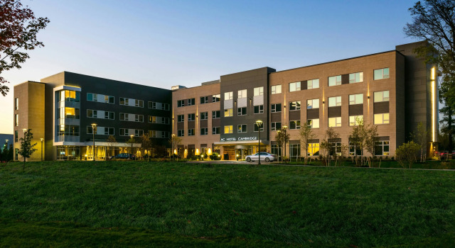 AC Hotel by Marriott Boston Cambridge, Забронировать Отель Кембридж Boston Metropolitan Area