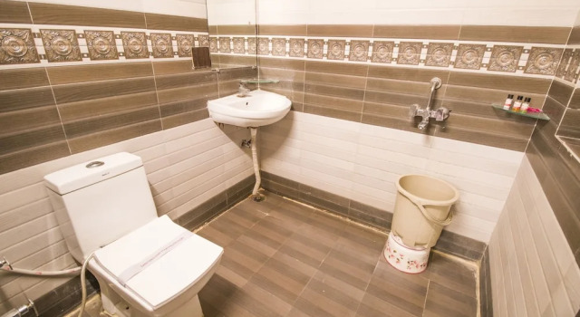 Четырёхместный семейный номер Standard Hotel Pardesi,Har ki pauri Road Haridwar