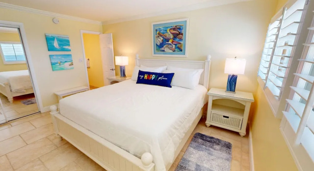 Beach House 601d 2 Bedroom Condo by RedAwning, Varaa Huoneisto Hotellit Emerald Coast uima-altaalla, Uima-allas