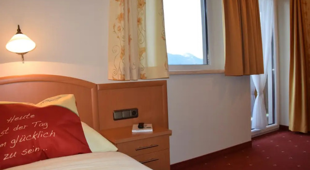 Одноместный номер Standard с балконом Gasthaus-Landhotel Traunstein