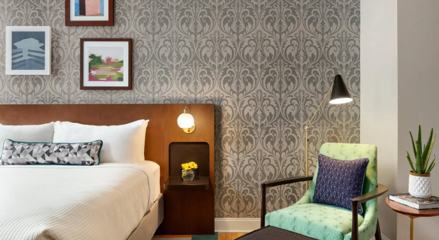 Двухместный номер Standard для гостей с нарушением слуха Hotel Indigo - Winston-Salem Downtown by IHG