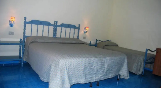 Трёхместный номер Standard Hotel La Certosa