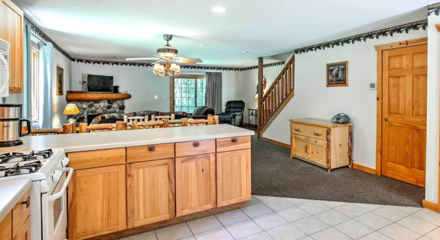 Апартаменты Cozy Townhome By Starved Rock State Park
