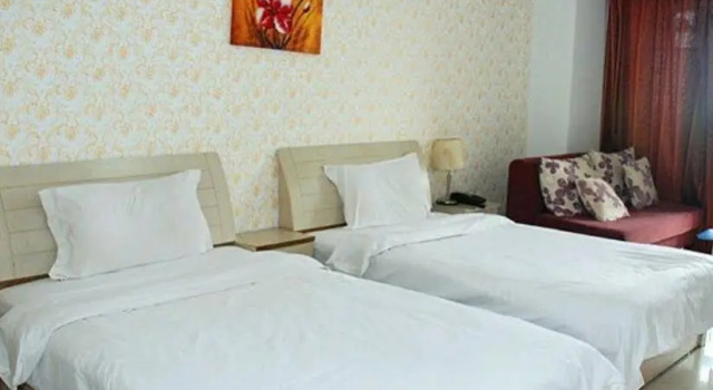 Xian Rest Inn Hengda, Boek Hotel Hotels in Shaanxi met parkeren, Parkeren
