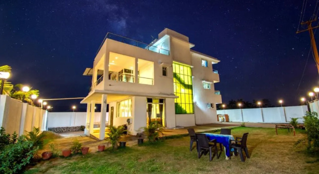 Jannat Villa Lonavala, Réserver Villa Hôtels à Maharashtra avec piscine, Piscine