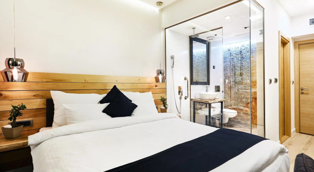Номер Deluxe One Luxury Suites