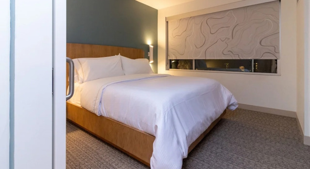 Люкс Element by Marriott St. Louis Midtown