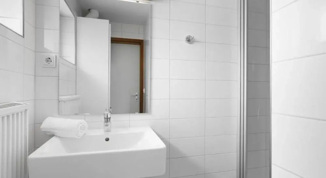 Landal Wirfttal, Book Hotel Hoteller i Vulkan Eifel med pool, Swimmingpool
