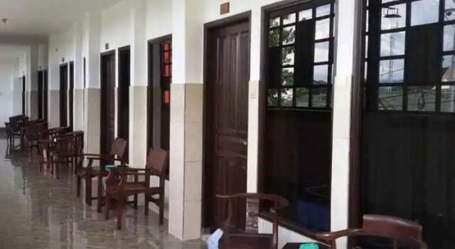 Pandora Hotel, Забронировать Отель Недорогие отели Матарам, рядом с Lombok Epicentrum Mall, недорого