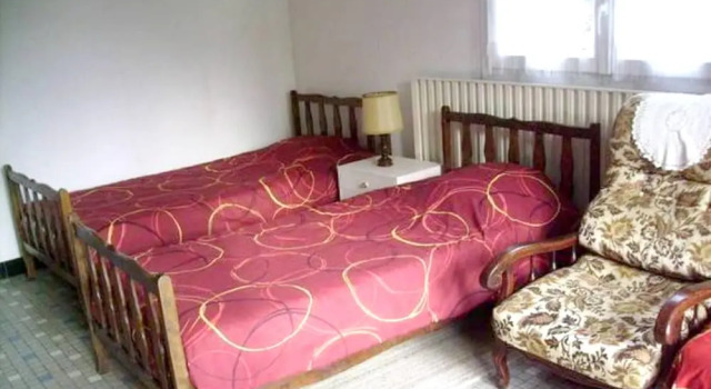 House With one Bedroom in Port-sainte-marie, With Wonderful Mountain View, Shared Pool and Furnished Balcony, Prenota Hotel Hotel a Aquitania con parcheggio, Parcheggio