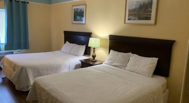 Deluxe Inn & Suites, Забронировать Отель Браунсвилл Rio Grande Valley