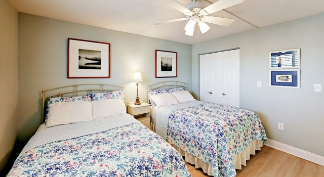 Resort-Style Unit 1113 - 2 Br Condo, Book Lejlighed Hoteller i Lower Grand Lagoon med parkering, Parkering