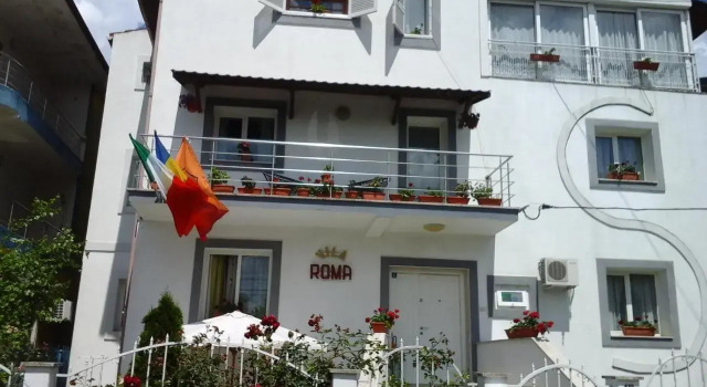 VILA Roma