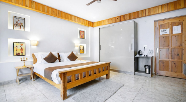 Номер Standard The Landour Wood House