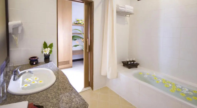 Двухместный семейный номер Deluxe Thai House Beach Resort