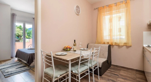 Amazing Apartment in Opric With Outdoor Swimming Pool, Wifi and 1 Bedrooms