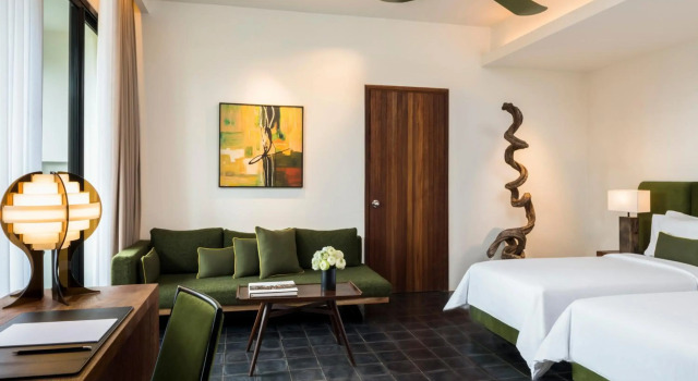 Viroth's Hotel