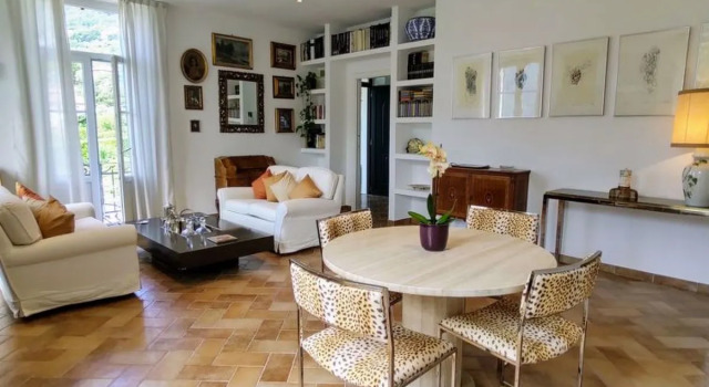 Villa Costanza (MZE110)