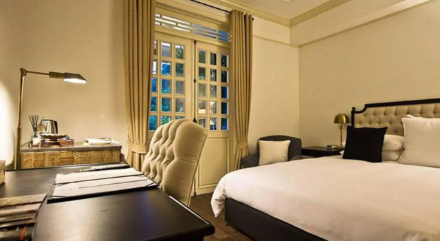 Cabochon Hotel & Residence