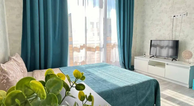 Четырёхместные апартаменты c 1 комнатой с балконом Romlex Apartments (Ромлекс) на улице Вице-адмирала Воронцова 9