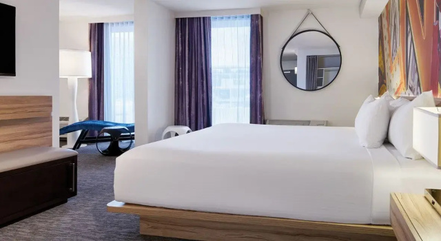 Двухместный люкс Deluxe The LINQ Hotel & Casino – A Caesars Rewards Destination
