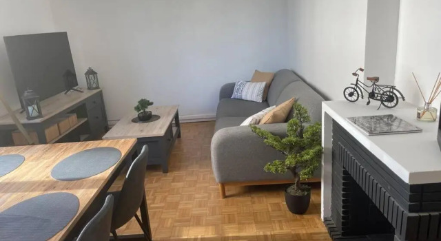 Апартаменты Appartement…LH center / 6 pers. parking privé
