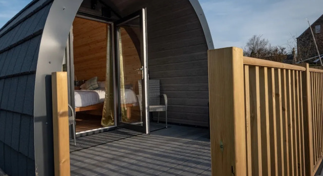 Superior- dobbelt værelse med bjergudsigt Callander Hostel