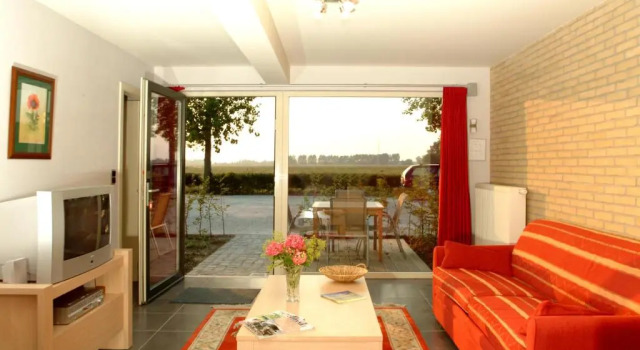 Коттедж Holiday Home De Colve
