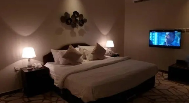 تـرامونتـان للشقق المخدومة, Book Hotel Hail Hail Province