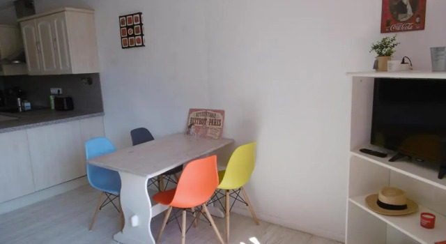 Appartement Sète, 2 pièces, 6 personnes - FR-1-472-105